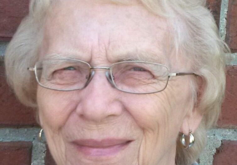 OBIT-Paula-Joyce-Deck-Rogers